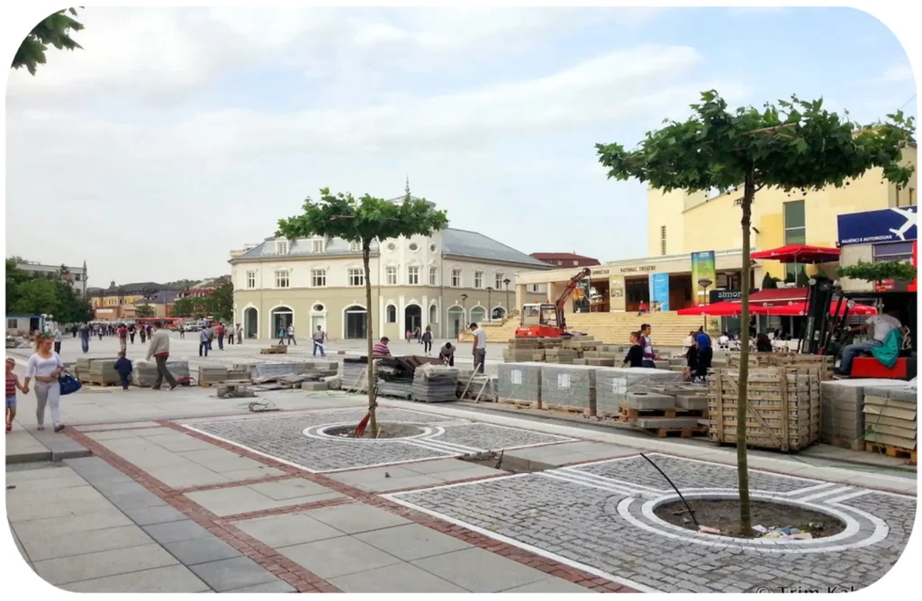 Ibrahim_Rugova_Square3